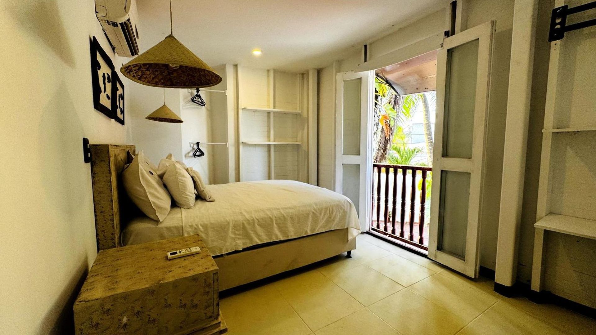 Auaecoco Hotel